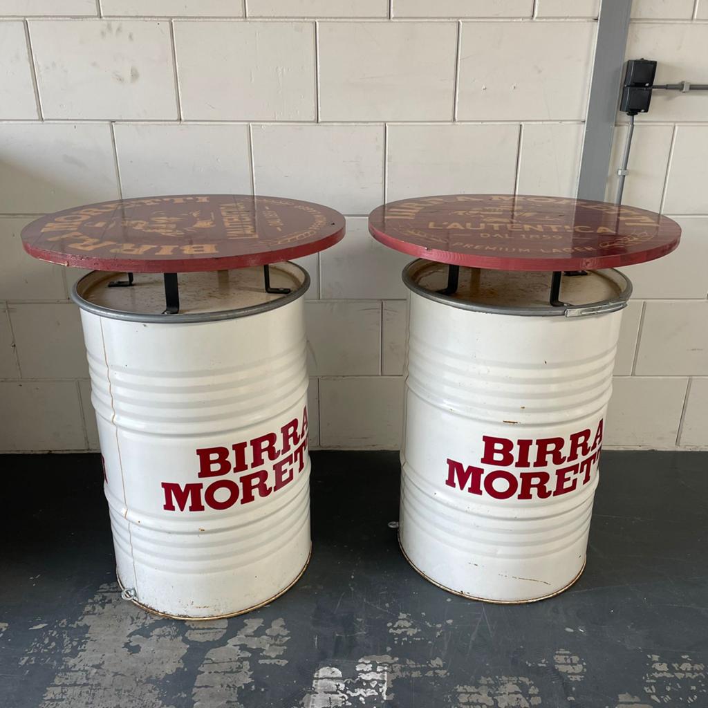 Birra Moretti statafels, Ophalen, Gebruikt, Rond, Tot twee personen