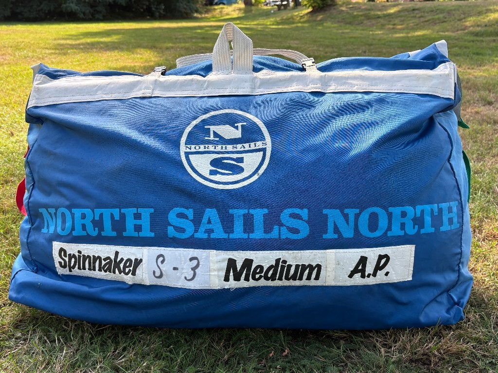 North Sails S3 spinnaker 68m2, 6 meter of meer, Gebruikt, Spinnaker, Ophalen of Verzenden
