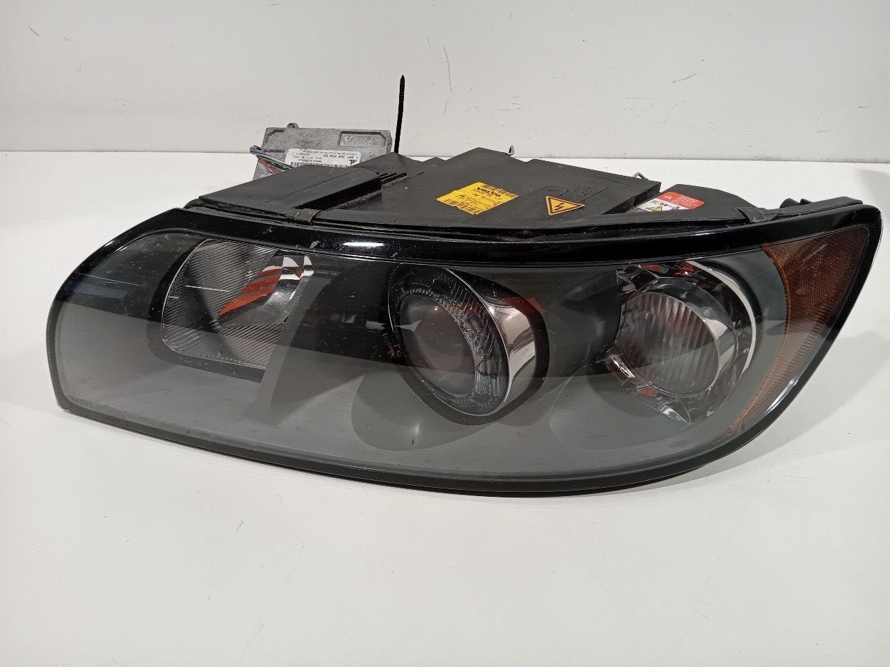 Koplamp links Volvo V50, Auto-onderdelen, Onderdelen@venauto.nl, Van der Ven Autorecycling B.V., Gebruikt, Ettenseweg 76, 4706 PB Roosendaal, The Netherlands
