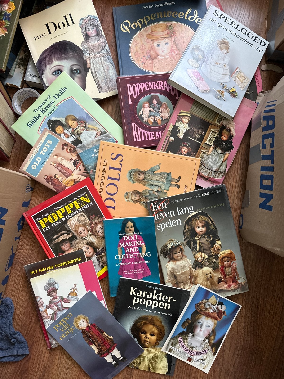 Collectie Poppenboeken - Antieke Poppen & Poppenmaken, Verzamelen, Ophalen of Verzenden, Gebruikt, Overige typen