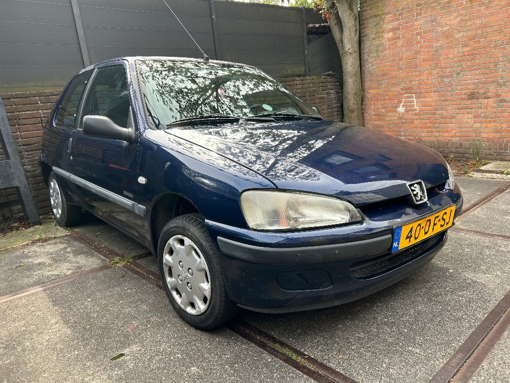 Peugeot 106 - 81.000 km -  Starters auto, Auto's, Peugeot, Voorwielaandrijving, Stof, 4 cilinders, Origineel Nederlands