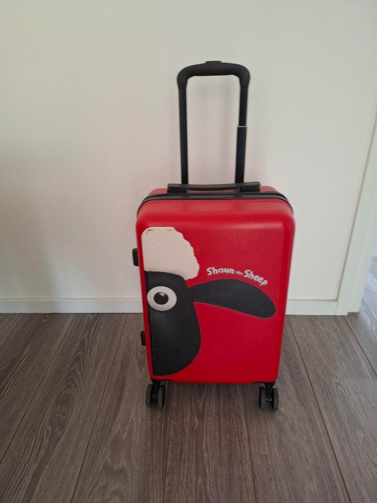 Koffer Shaun the sheep - Rood, met Wieltjes en Slot, Ophalen, Hard kunststof, Minder dan 50 cm, Zo goed als nieuw