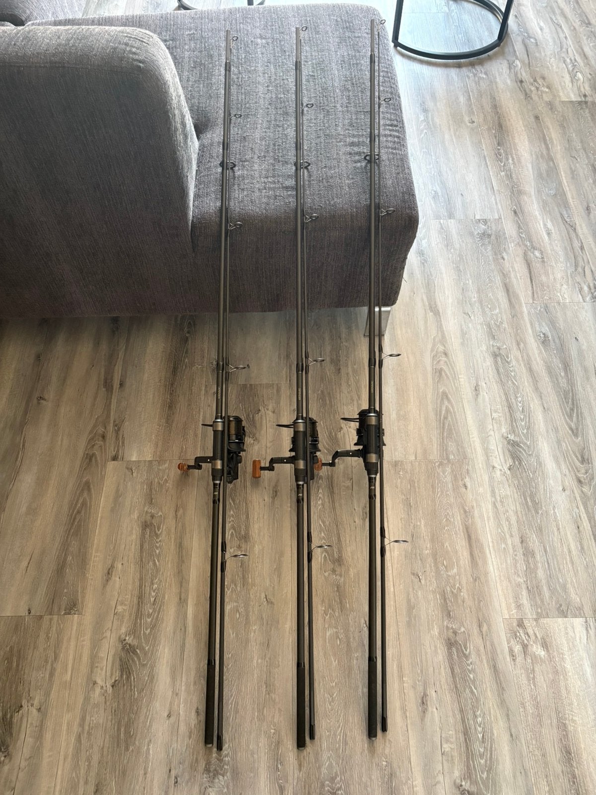 3x Jrc defender 10ft 3lb hengelset mitchell mx6 5000, Watersport en Boten, Hengelsport | Karpervissen, Ophalen, Zo goed als nieuw