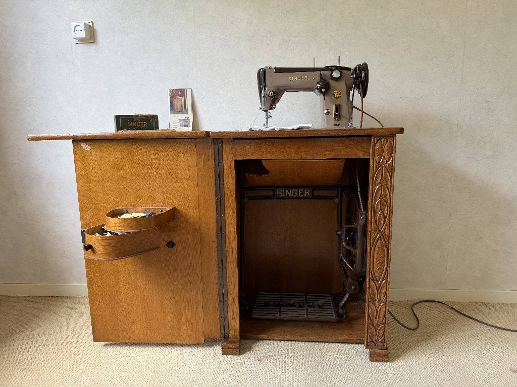 Vintage naaimachine, Ophalen