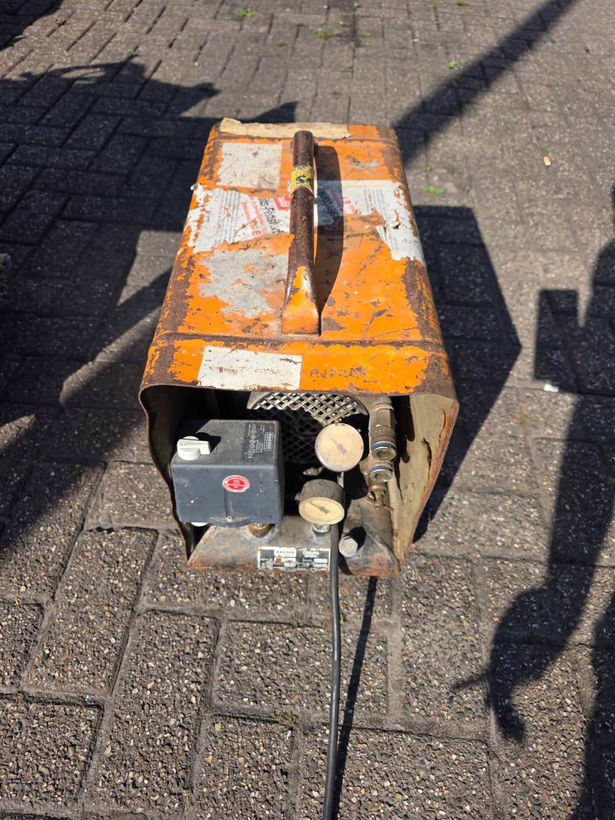 Defecte Kaeser Coburg compressor - voor onderdelen/reparatie, Ophalen, Gebruikt, 10 bar of meer, Minder dan 200 liter/min