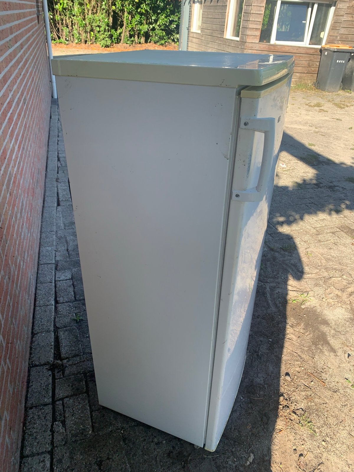 Koelkast Etna, ideaal voor studentenkamer of garage, Witgoed en Apparatuur, Ophalen, 200 liter of meer, 160 cm of meer, 45 tot 60 cm