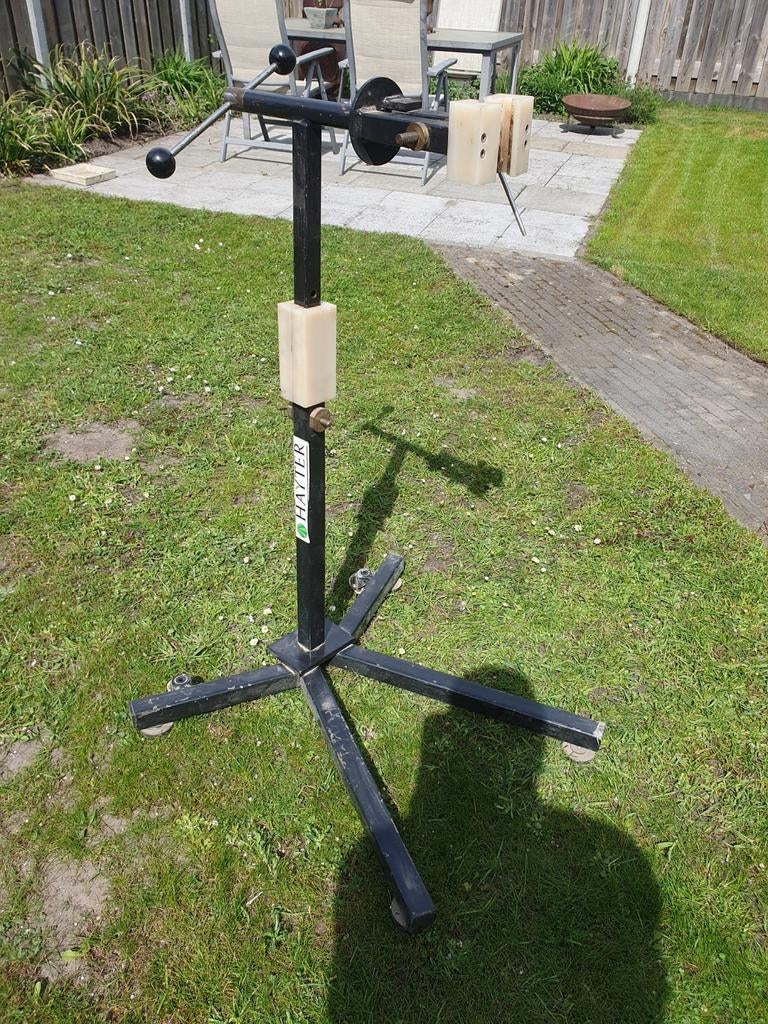 Fiets reparatie  standaard, Ophalen