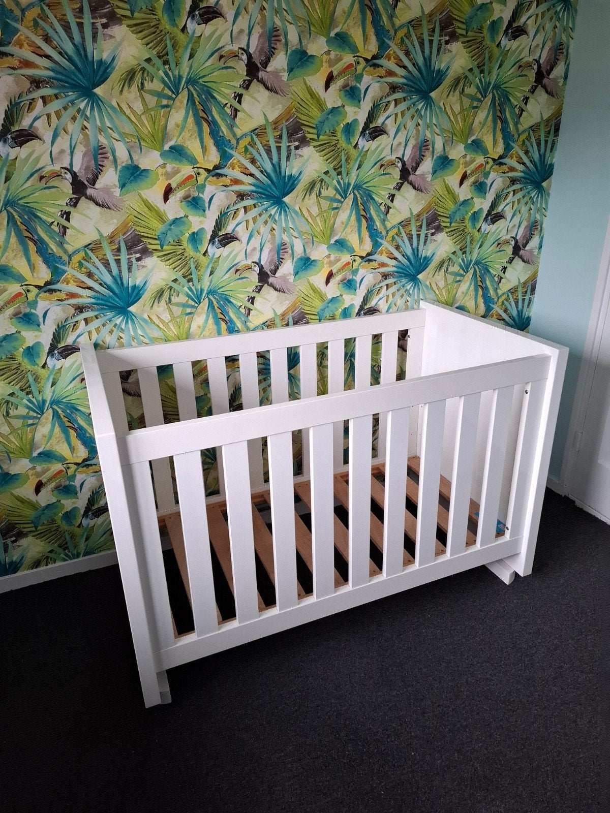 TWF babykamer set: ledikant & commode hoogglans wit, Ophalen, Gebruikt, Jongetje of Meisje