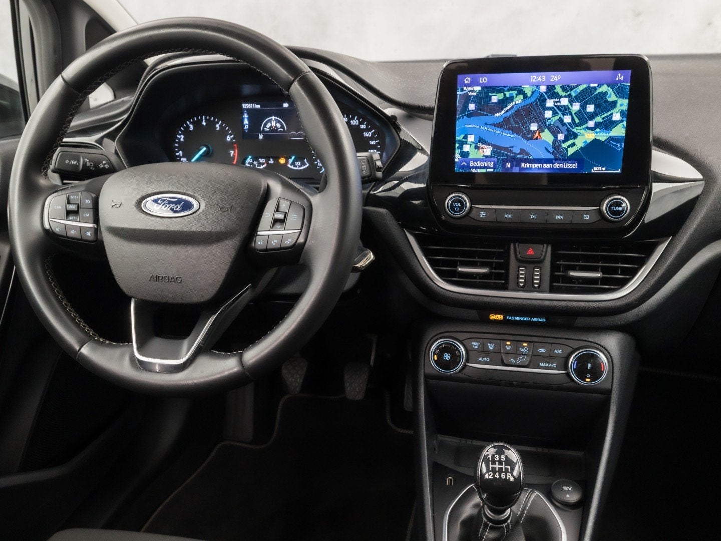Foto 7 van Ford Fiesta 1.0 EcoBoost Hybrid Titanium Sport (APPLE CARPLA