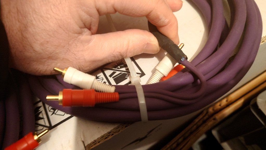 RCA / cinch / tulp 5 meter, Ophalen of Verzenden, Gebruikt, 2 tot 5 meter, Interlink-kabel