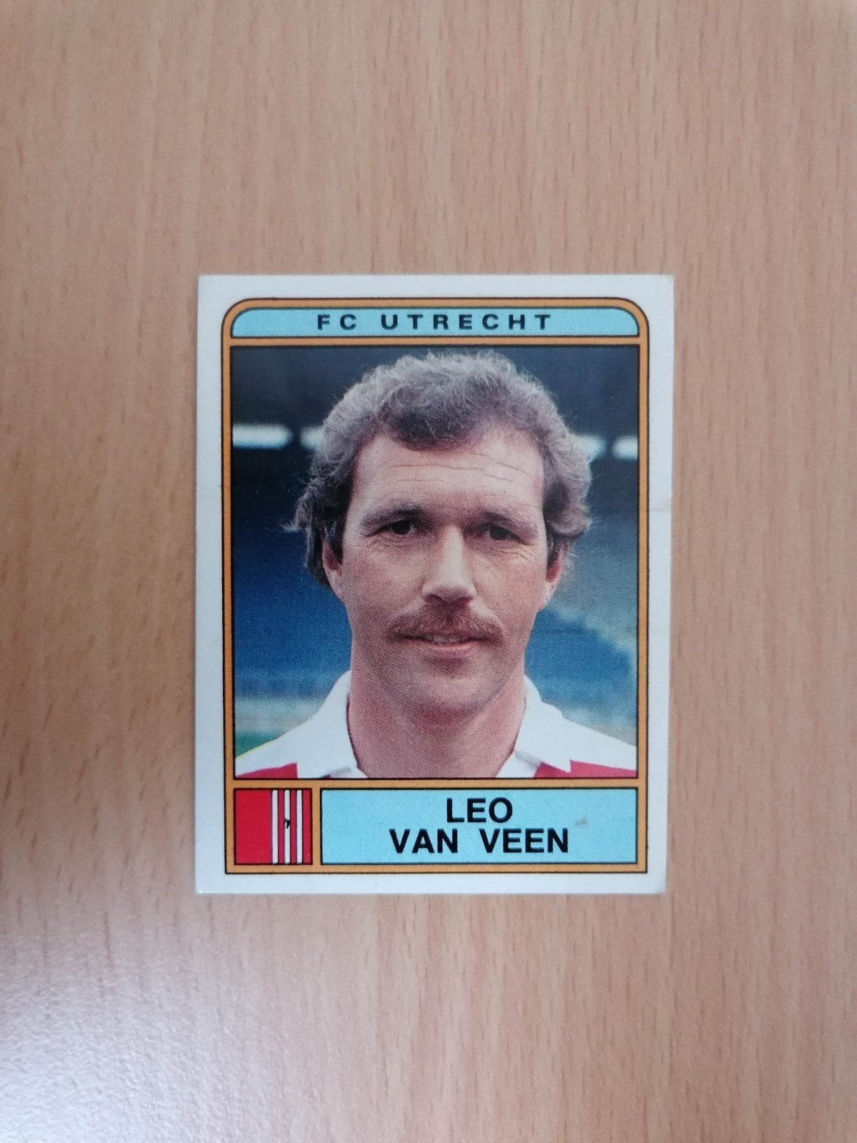 Panini Voetbal 84 #273 Leo van Veen., Ophalen of Verzenden, Zo goed als nieuw, Sticker