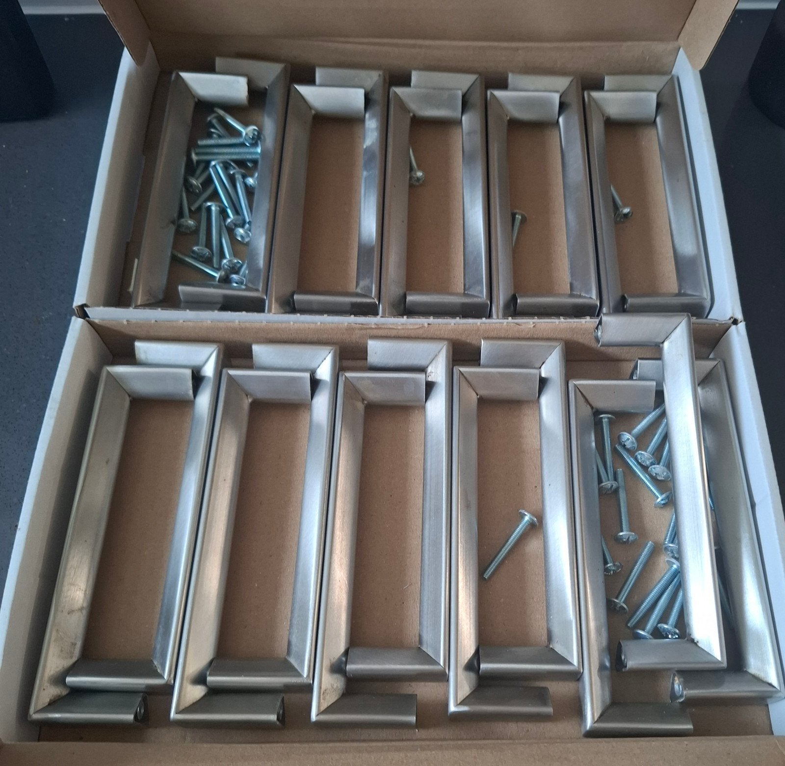 Set van 20 RVS Keukengrepen - Geborsteld Metaal, Zilver, Ophalen of Verzenden, Metaal, Overige merken