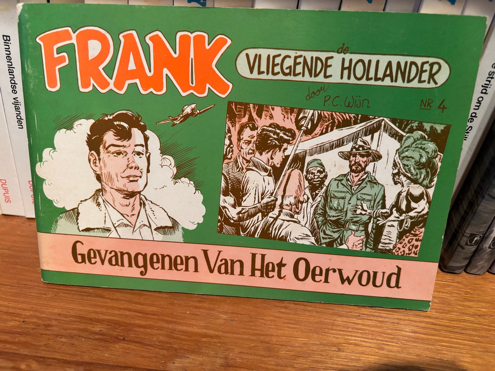 Frank de Vliegende Hollander - Gevangenen Van Het Oerwoud, Eén stripboek, Ophalen of Verzenden, Gelezen