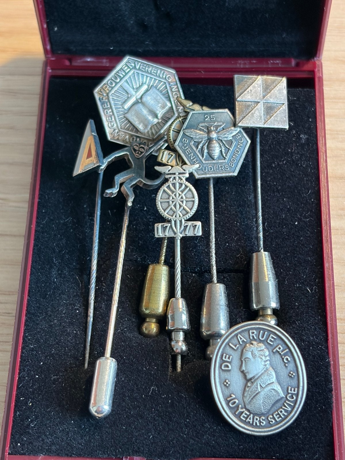 Zilveren speldjes, Ophalen of Verzenden, Gebruikt, 4 tot 7 cm, Zilver