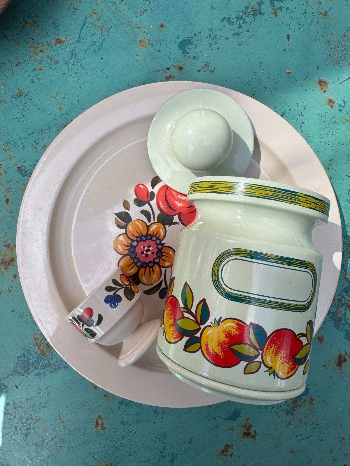 Retro vintage Emsa set met voorraadpot, 2 borden en eierdop, Caravans en Kamperen, Kampeeraccessoires, Gebruikt, Ophalen of Verzenden