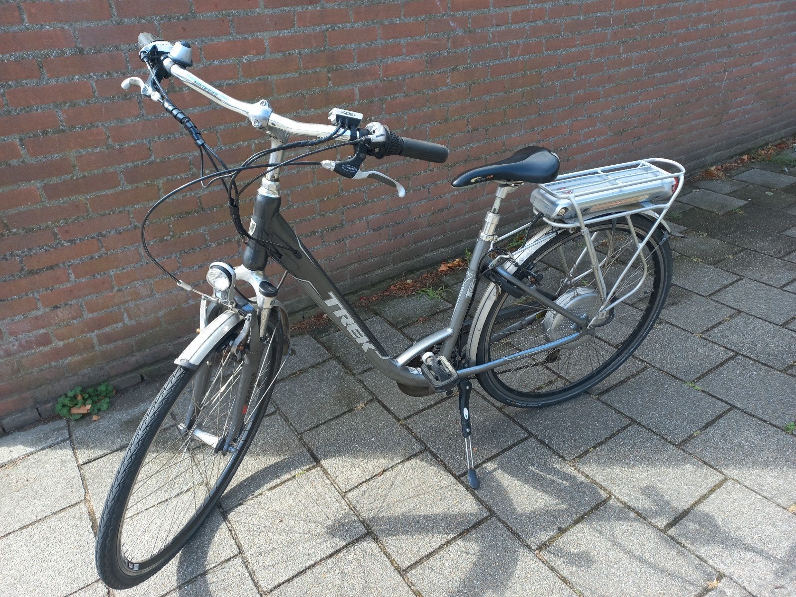 Trek navigator T80, Fietsen en Brommers, Elektrische fietsen, Minder dan 30 km per accu, Gebruikt, Minder dan 47 cm, Ophalen