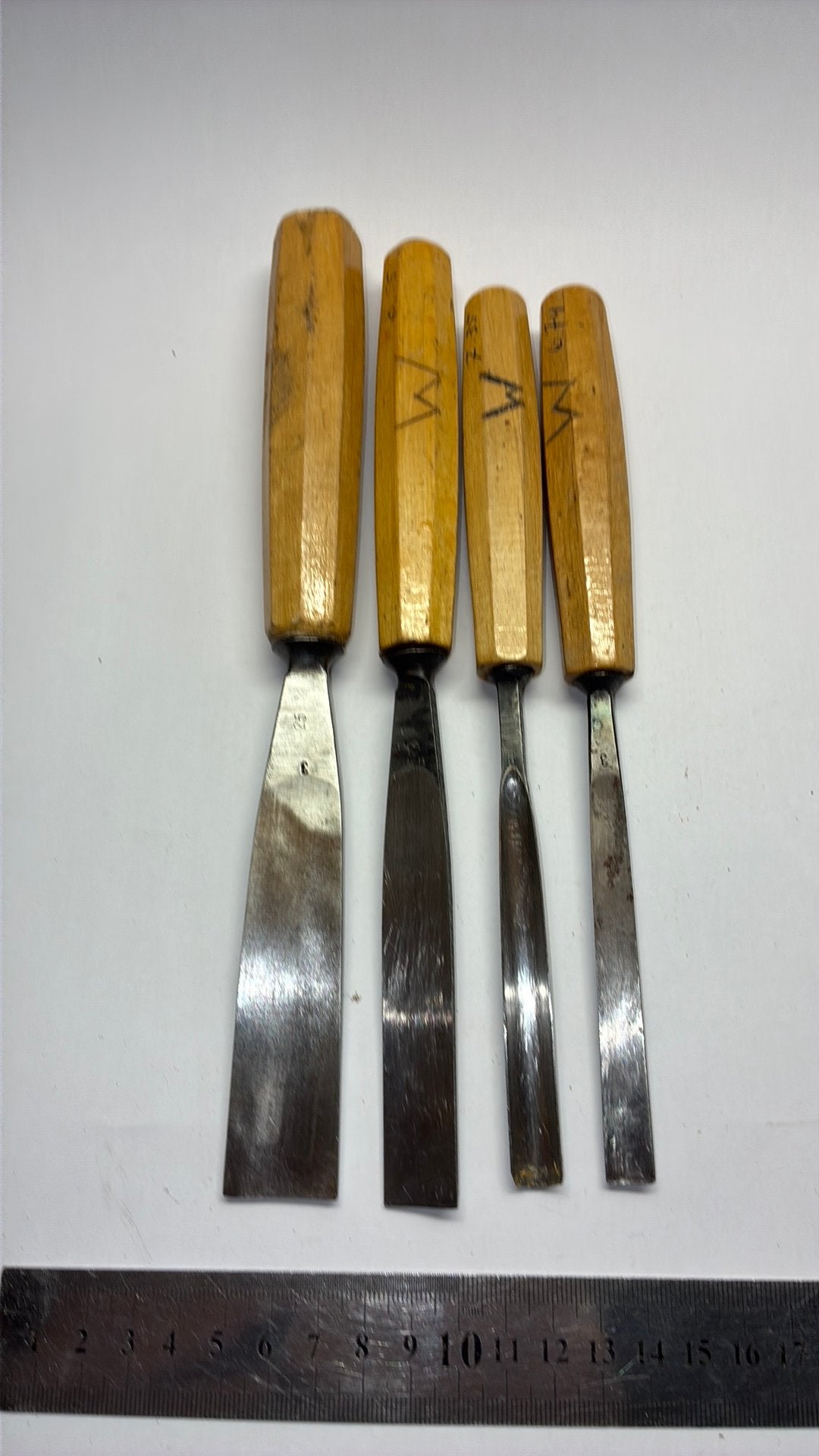4 gutsen ( guts beitels beeldhouwen ), Ophalen of Verzenden, Gebruikt