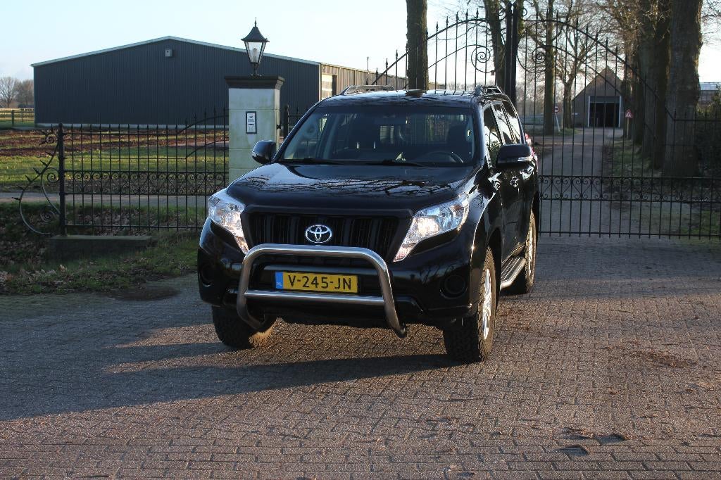 Toyota Land Cruiser 2018, Auto's, Bestelauto's, Automaat, Stof, 4 cilinders, Zwart