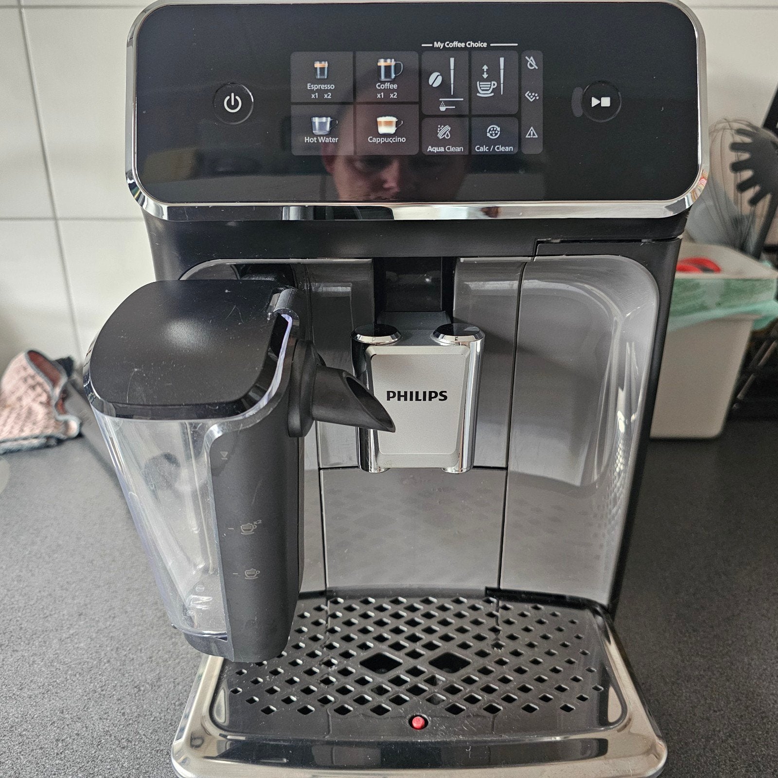Philips Latte Go EP2334 met GARANTIE - ZGAN bonenmachine, Ophalen, Koffiemachine, Zo goed als nieuw, 4 tot 10 kopjes