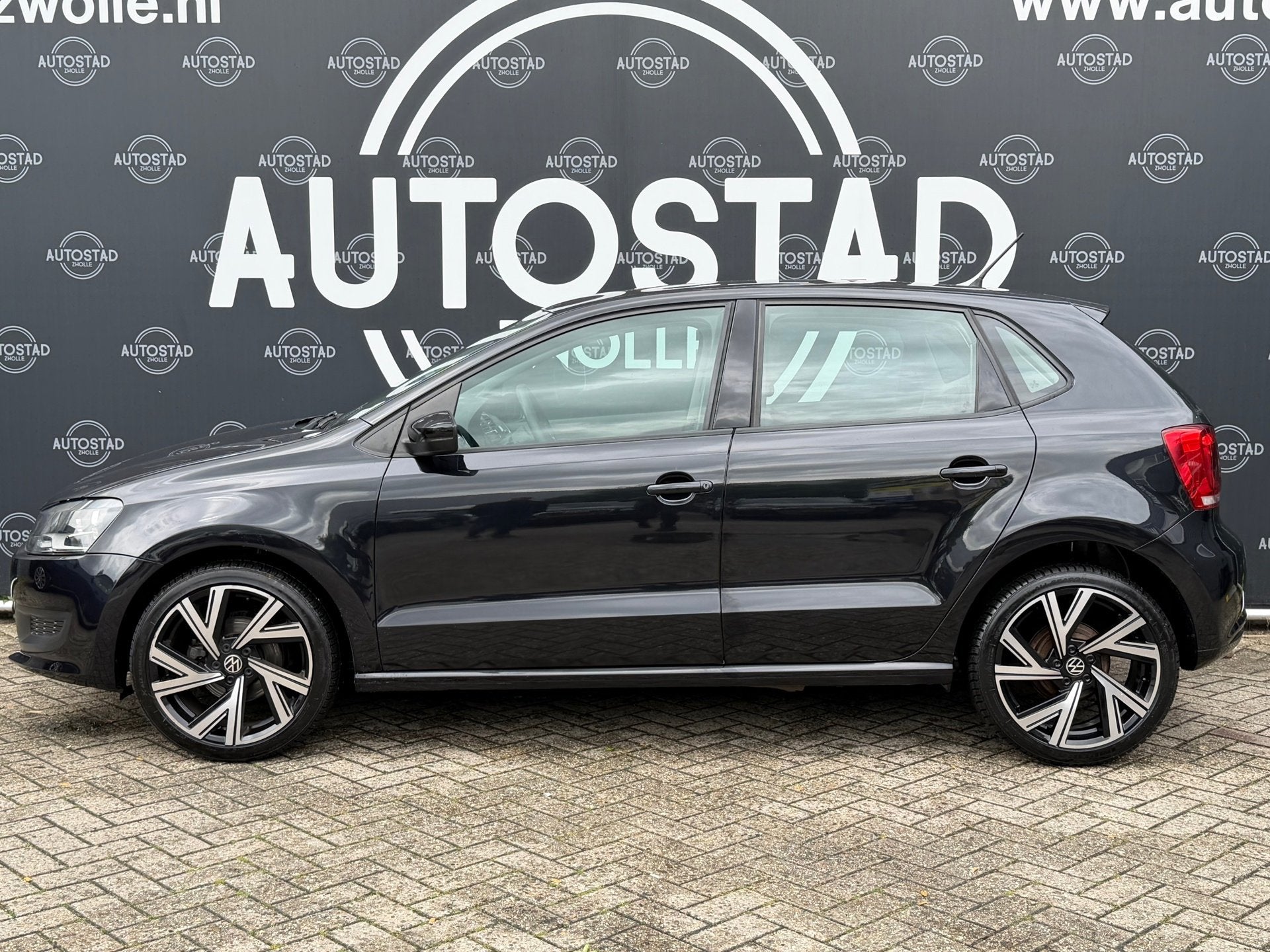 Volkswagen Polo 1.4-16V Comfortline NL-Auto / NAP / Airco /, Auto's, Voorwielaandrijving, 40 €/maand, 4 cilinders, Zwart