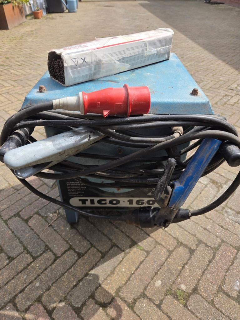 Tico 160 Lasapparaat 220V/380V - Made in Holland, Ophalen of Verzenden, Gebruikt, 150 tot 250 ampère, Elektroden