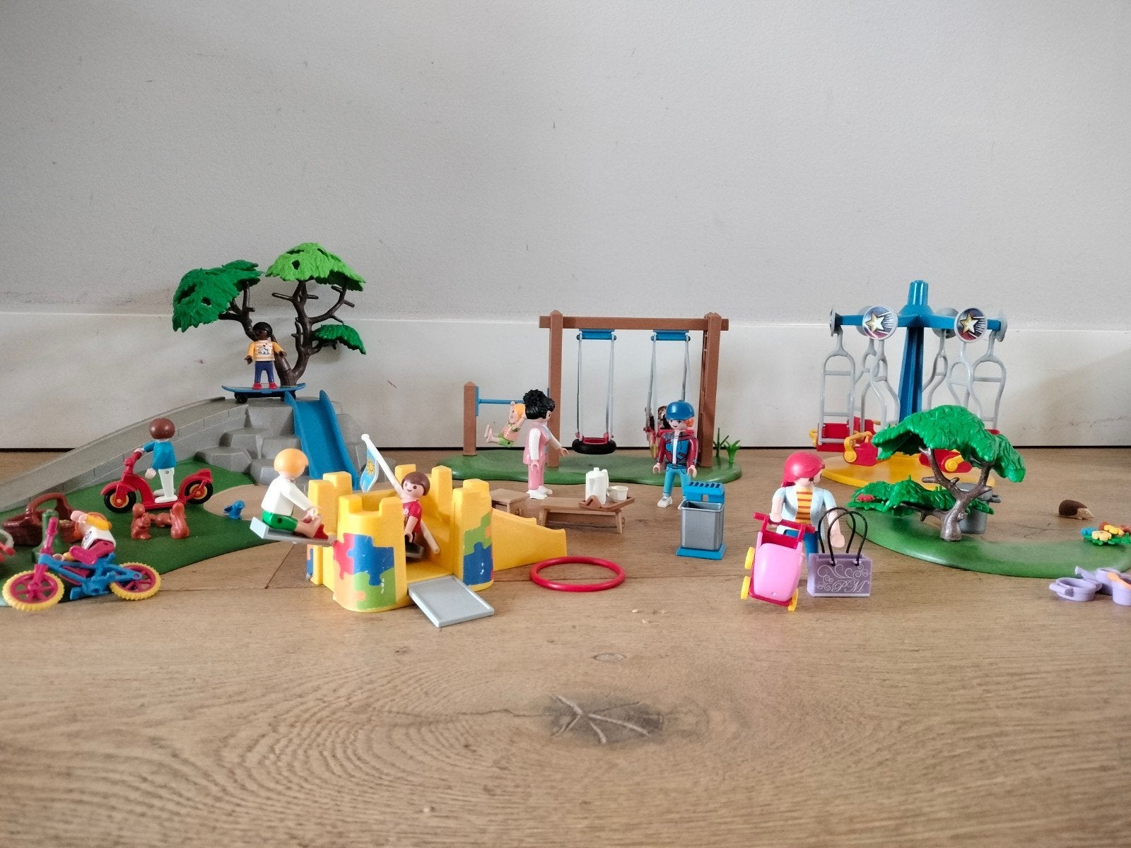 Playmobil 5024 Vrolijke Speeltuin niet compleet met extra's, Ophalen, Gebruikt, Losse onderdelen, Overige typen