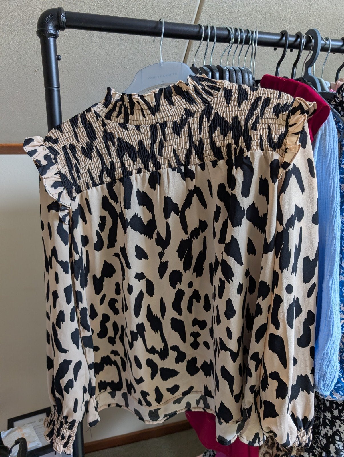 Panterprint top S/M, Ophalen of Verzenden, Zo goed als nieuw, Bruin, Zonder mouw