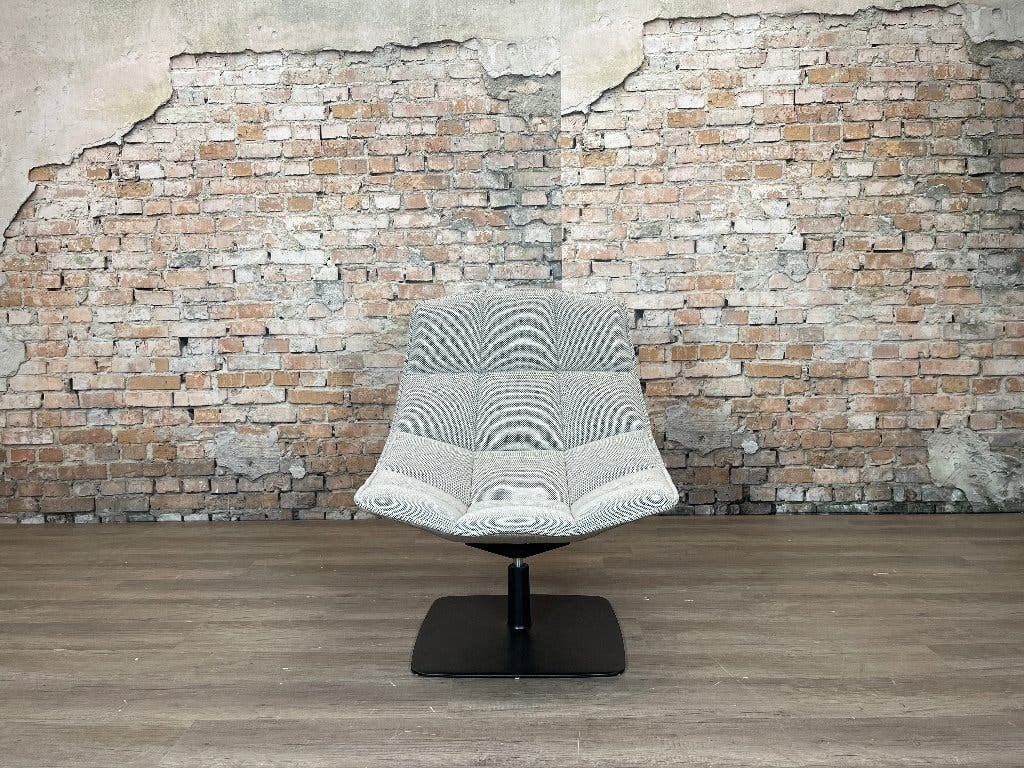 Walter Knoll Jehs+Laub Swivel Lounge Chair bij TheReSales, Ophalen, Design, 75 tot 100 cm, Zo goed als nieuw