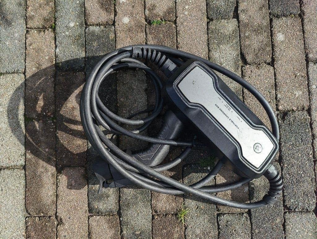 Besen Type 1 naar Schuko laadkabel (10A / 16A) Outlander enz, Ophalen of Verzenden, Gebruikt