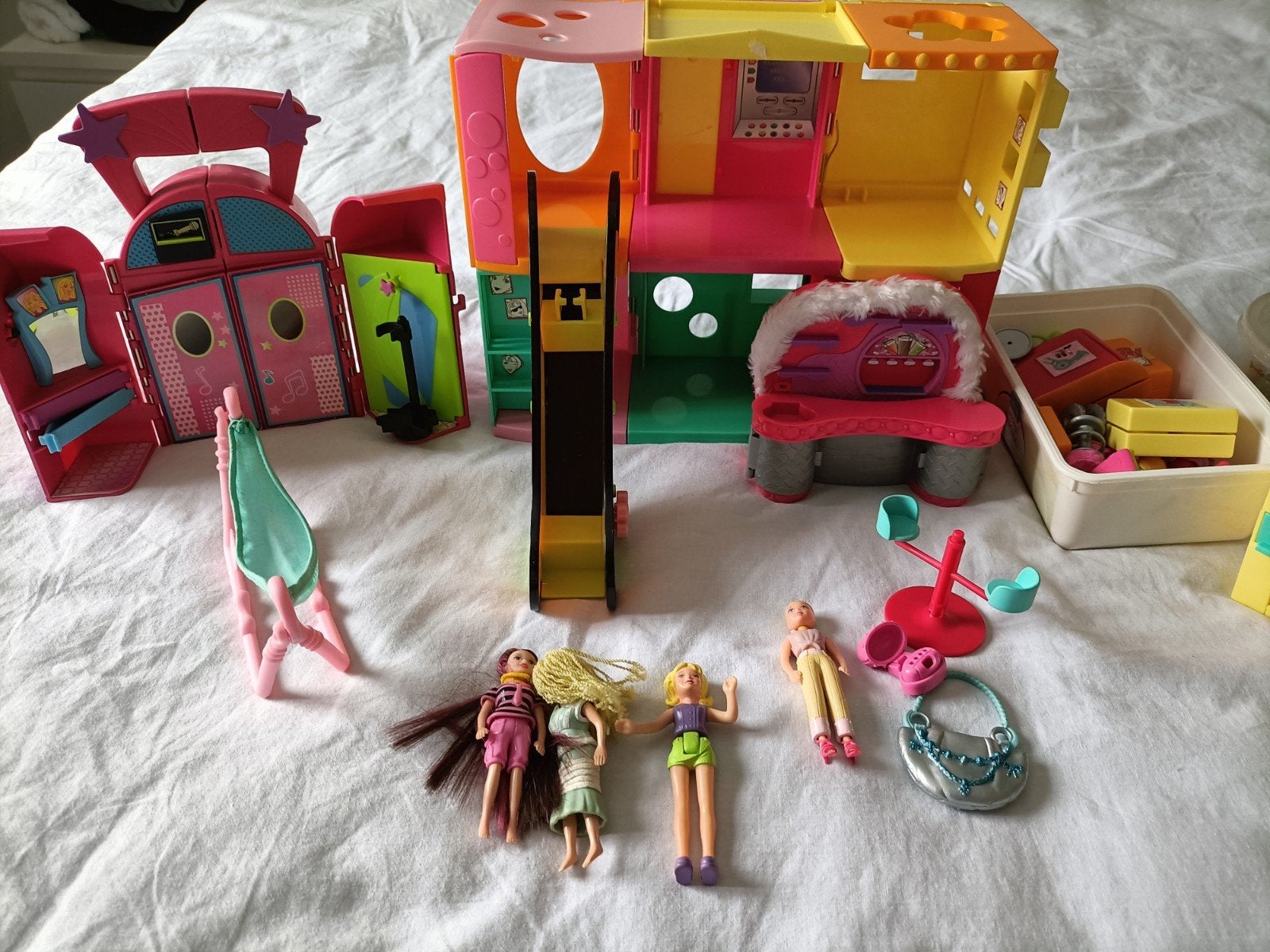 polly Pocket, Ophalen