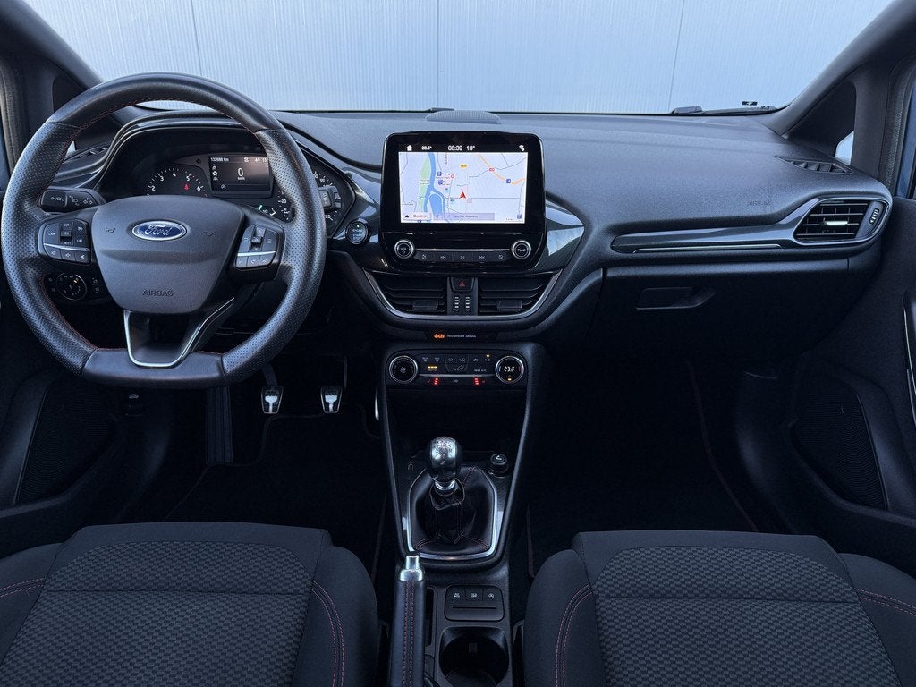 Ford Fiesta 1.0 EcoBoost ST-Line/Apple Carplay/17inch/Climat, Voorwielaandrijving, Stof, Gebruikt, Euro 6