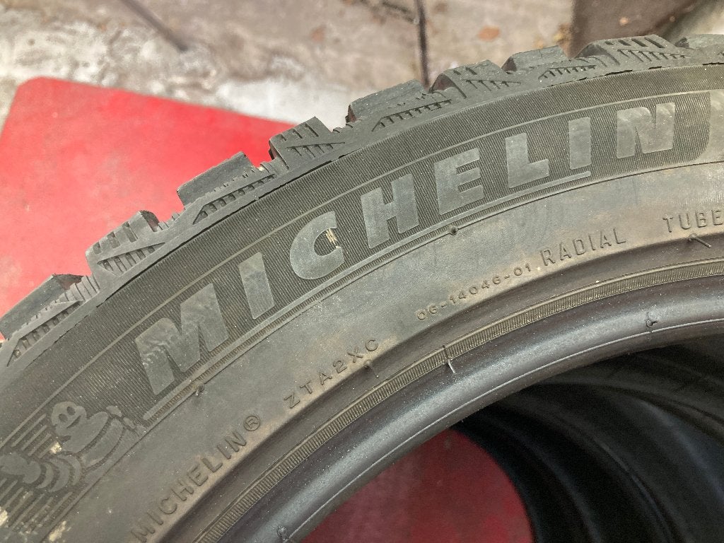 Winterbanden met spikes 245/45R18 Michelin, 18 inch, ., ., Band(en)