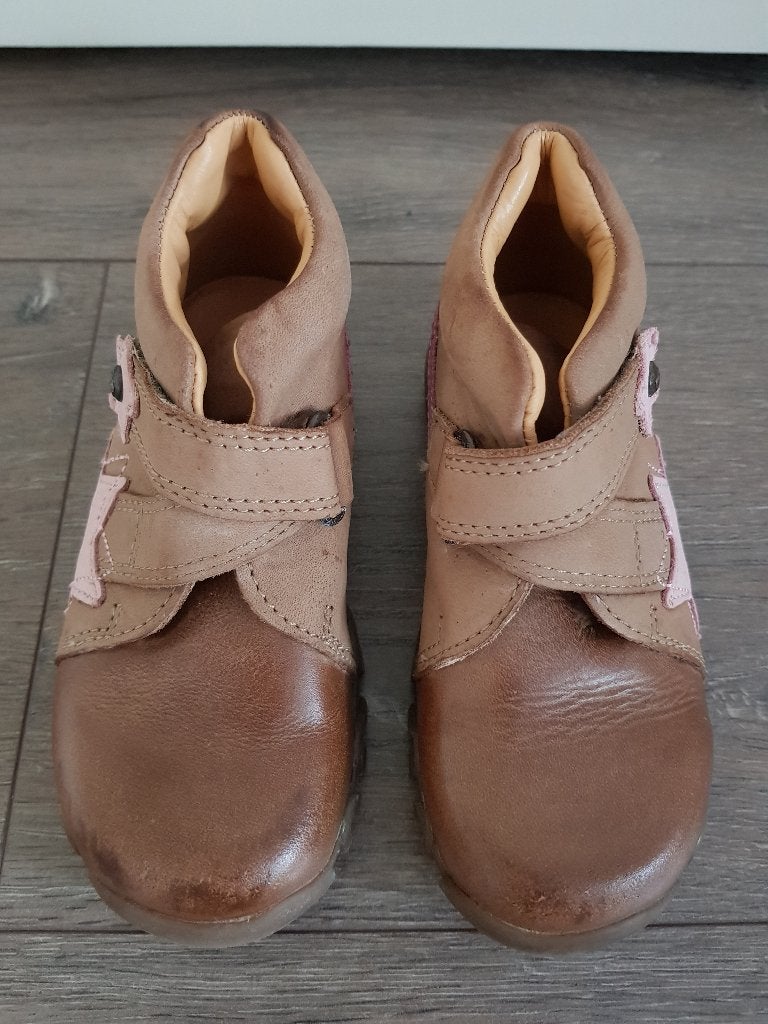 Schoenen voor meisjes -- maat 24 -- Elefanten, Kinderen en Baby's, Kinderkleding | Schoenen en Sokken, Gebruikt, Schoenen, Meisje