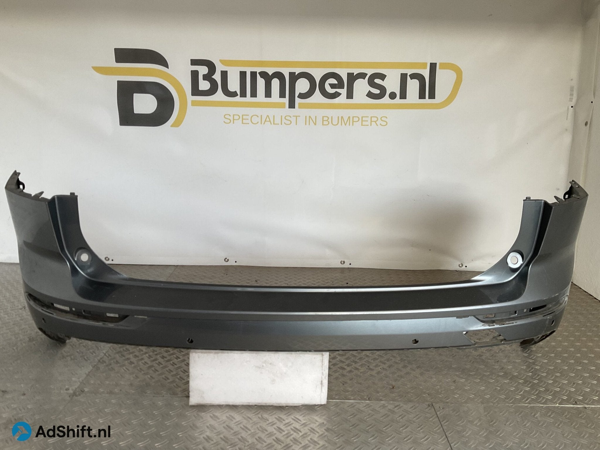 Bumper Volvo XC60 XC 60 R Design 31689246 Achterbumper F5-16, Bumper