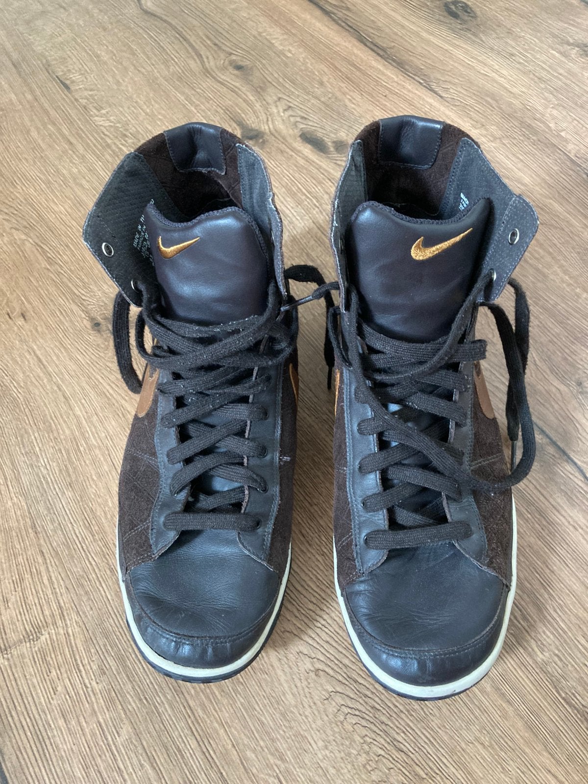 Nike schoenen, Bruin, Ophalen of Verzenden, Sneakers of Gympen, Gedragen