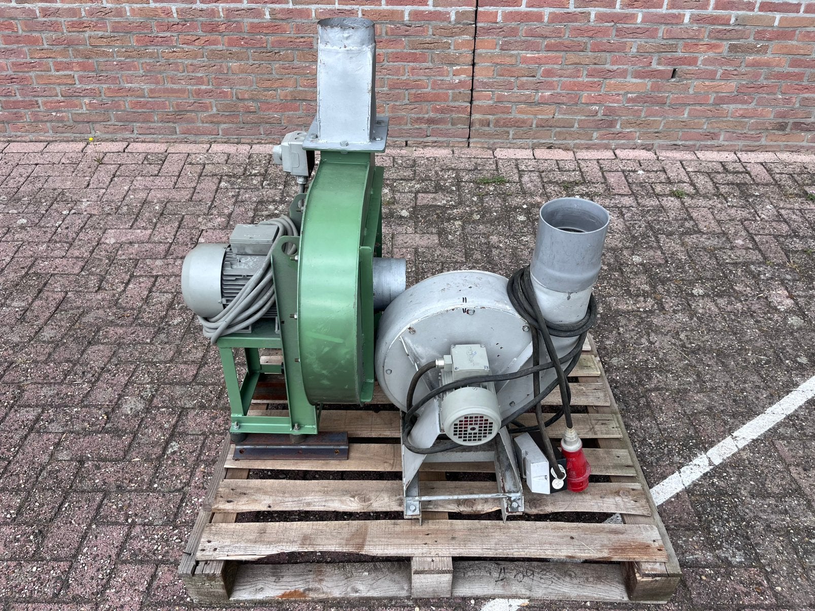 Afzuiger (alleen de grijze nog beschikbaar), Ophalen, Gebruikt, Afzuiger