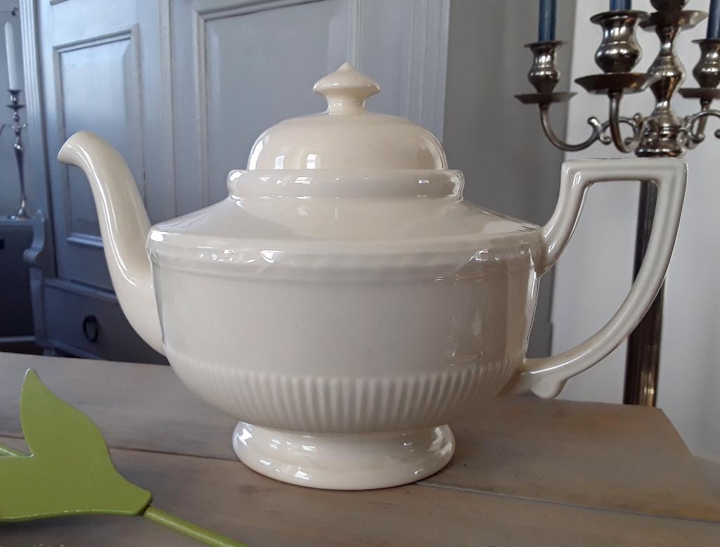 Recamier Royal Creamware theepot - nieuw, Keramiek, Overige typen, Nieuw, Ophalen of Verzenden