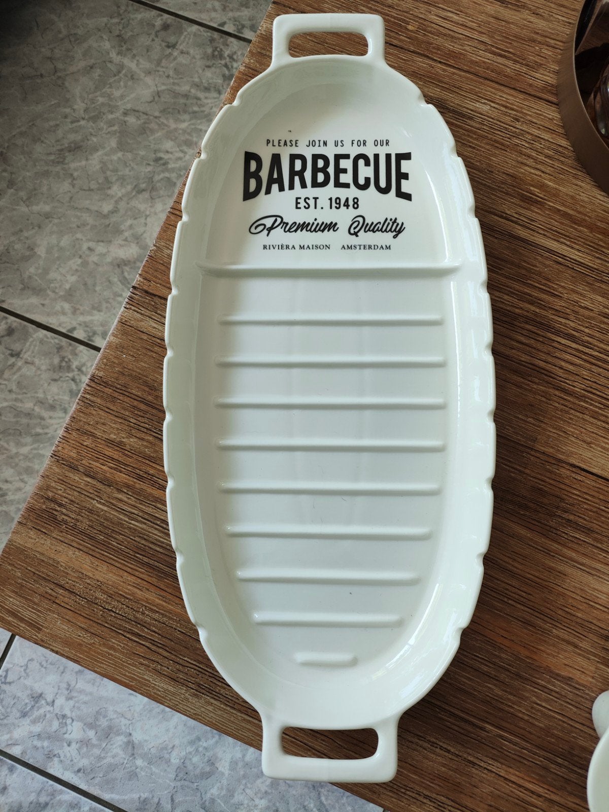 Riviera Maison Barbecue schaal - Zo goed als nieuw, Ophalen, Zo goed als nieuw, Aardewerk