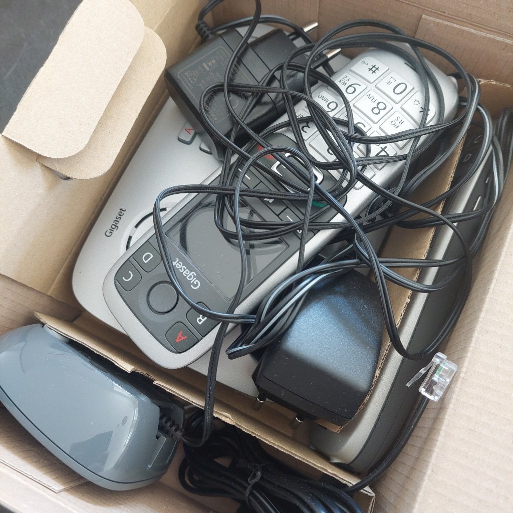 Telefoons, Telecommunicatie, Vaste telefoons | Handsets en Draadloos, Ophalen, Zo goed als nieuw, 2 handsets