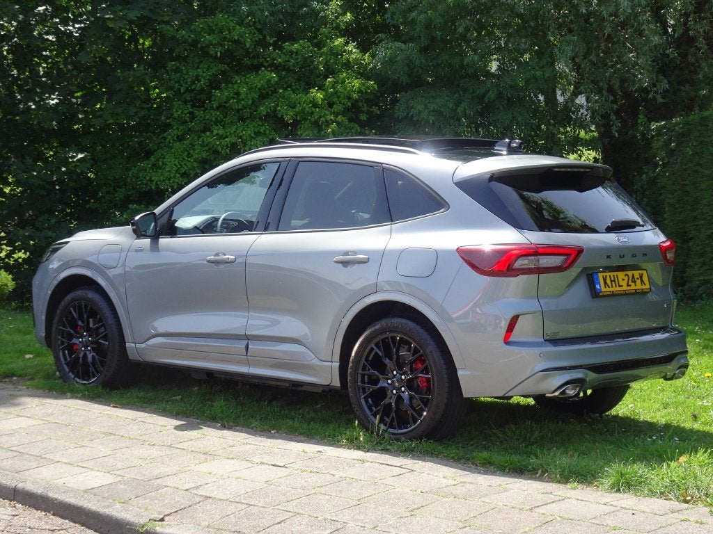 Ford Kuga 2.5 PHEV ST-Line X Black Pack met Panodak en AGR S, Auto's, Ford, 14 kWh, Gebruikt, Euro 6, 4 cilinders