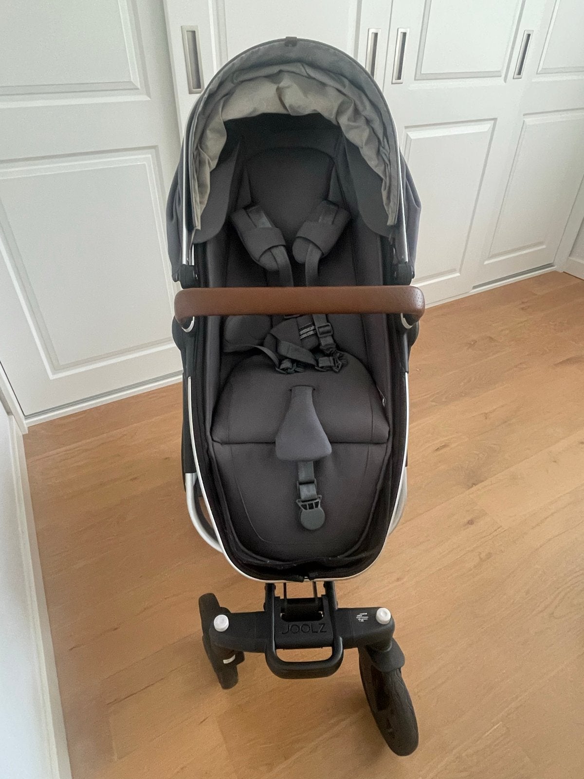 Joolz Geo2 kinderwagen met reiswieg en veel accessoires, Ophalen, Zo goed als nieuw, Combiwagen, Met reiswieg