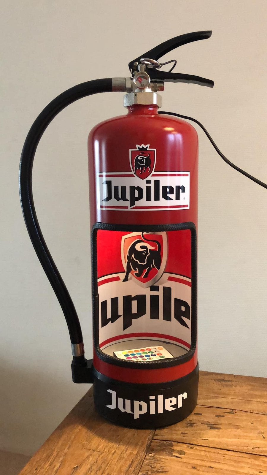 Jupiler brandblusser lamp, Verzamelen, Ophalen of Verzenden, Zo goed als nieuw, Reclamebord, Plaat of Schild, Jupiler