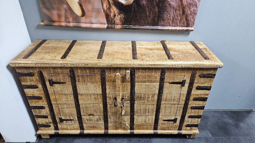 Uniek en karaktervol mangohouten dressoir, Ophalen, 150 tot 200 cm, Nieuw, Info@overwijkdecoratie.nl