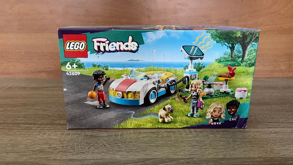 LEGO Electric Car and Charger 42609, Nieuw, Friends, Ophalen of Verzenden, Complete set