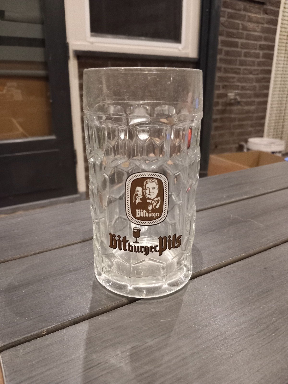 Bitburger Pils bierpul - 14 cm hoog, 7 cm doorsnede, Ophalen of Verzenden, Zo goed als nieuw, Overige merken, Glas
