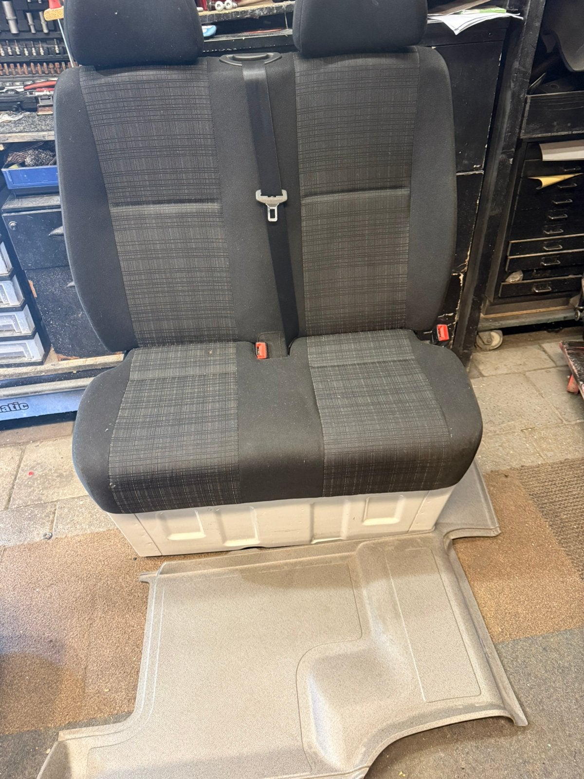 Bijrijdersbank voor mercedes sprinter 906/vw crafter, Ophalen, Mercedes-Benz
