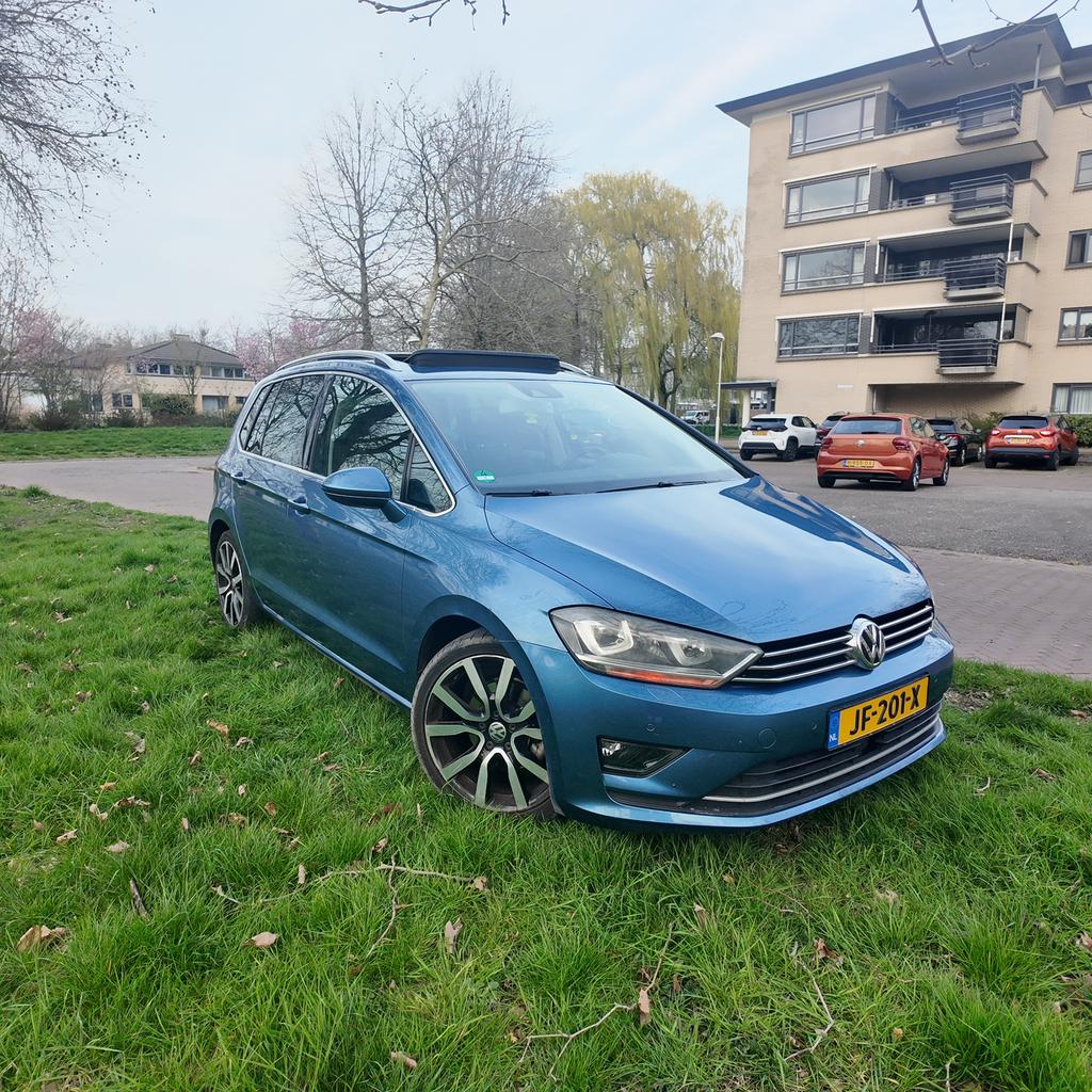 Volkswagen Golf Sportsvan 1.4 TSI 150pk DSG 2014 Blauw, 700 kg, Blauw, Golf Sportsvan, 1395 cc