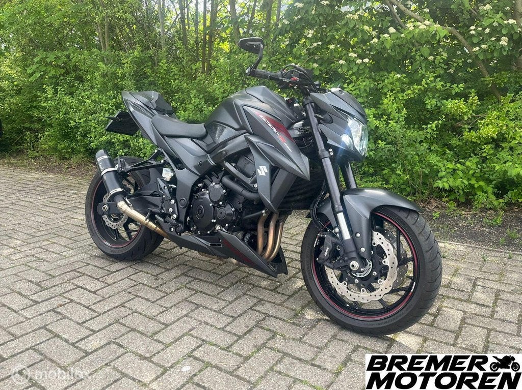 Suzuki GSX S 750 11.000km! Leovince GSX-S, Motoren, Motoren | Suzuki, Z, Z, Bedrijf, 749 cc