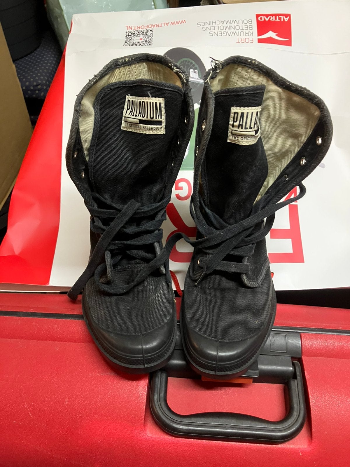 Palladium schoenen  38, Zwart, Ophalen of Verzenden, Sneakers of Gympen, Gedragen