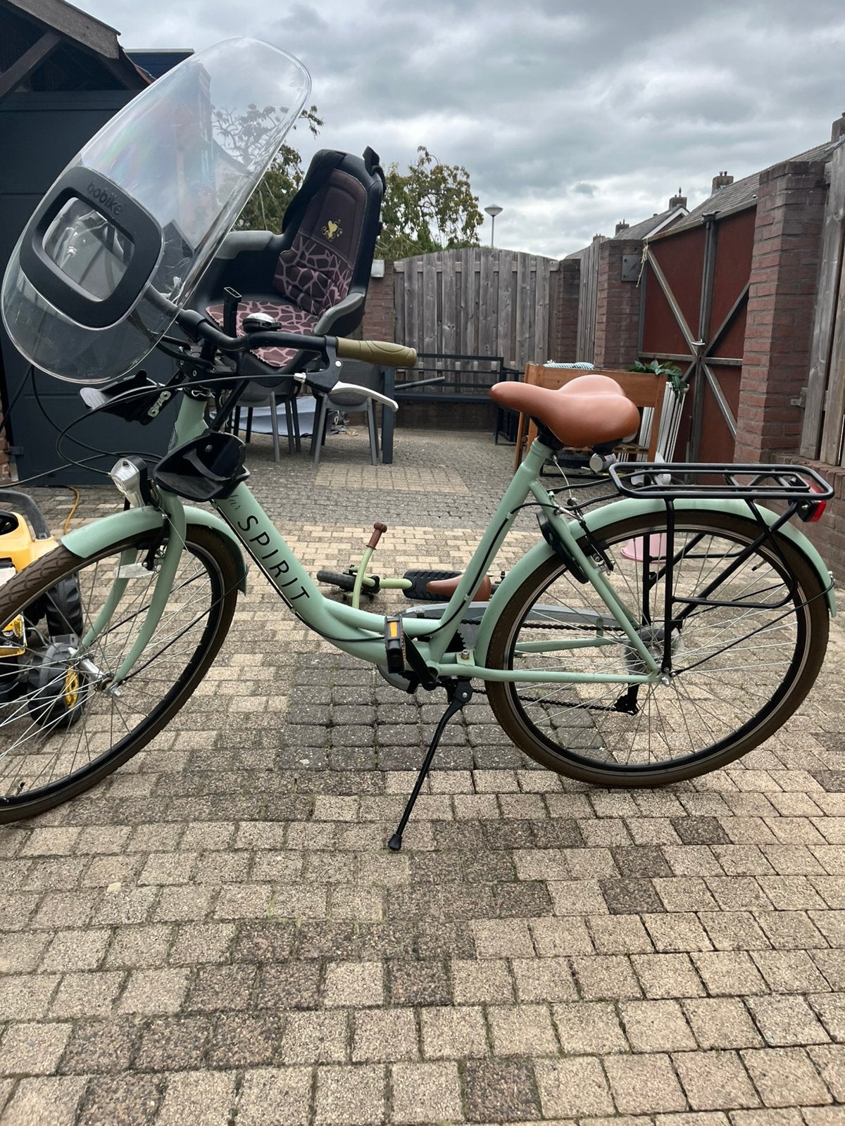Mooie en zeer nette Spirit Regular damesfiets te koop, Fietsen en Brommers, Versnellingen, Zo goed als nieuw, 1 zitje, Ophalen